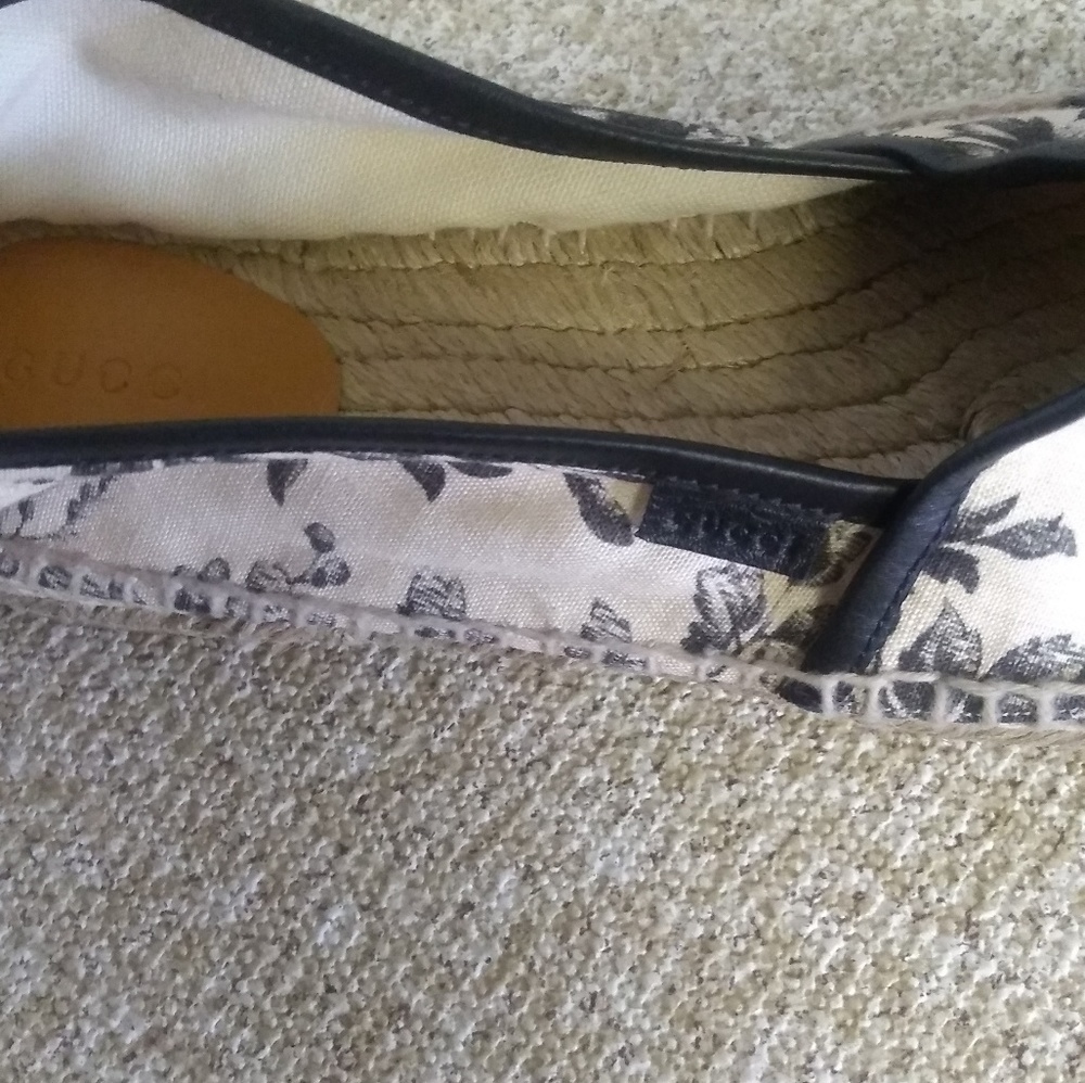 Gucci Pillar Espadrille Flats - Picture 8 of 8